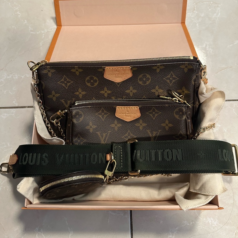 Louis Vuitton Multi Pochette Accessoires Shoulder Bag Brown Canvas
